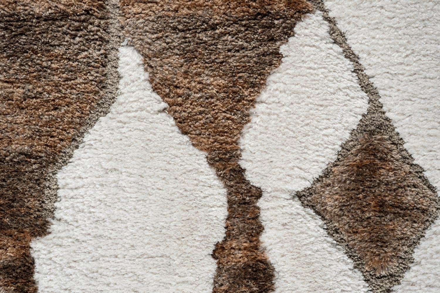 Dune Tribal Diamond Grey Rug