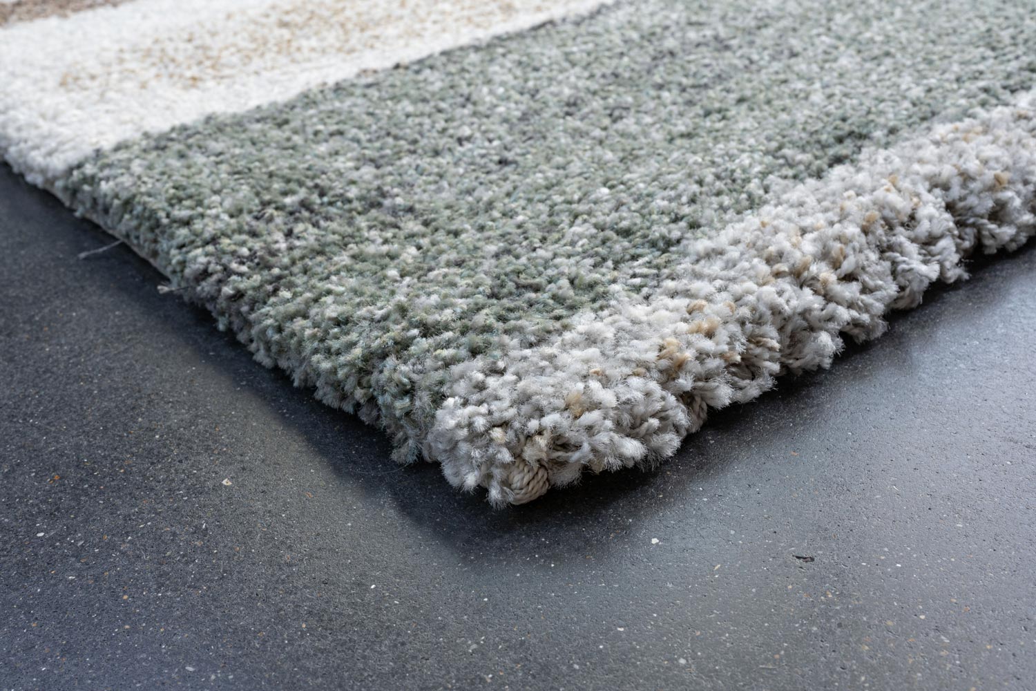 Mehari Coastal Abstract Green Rug