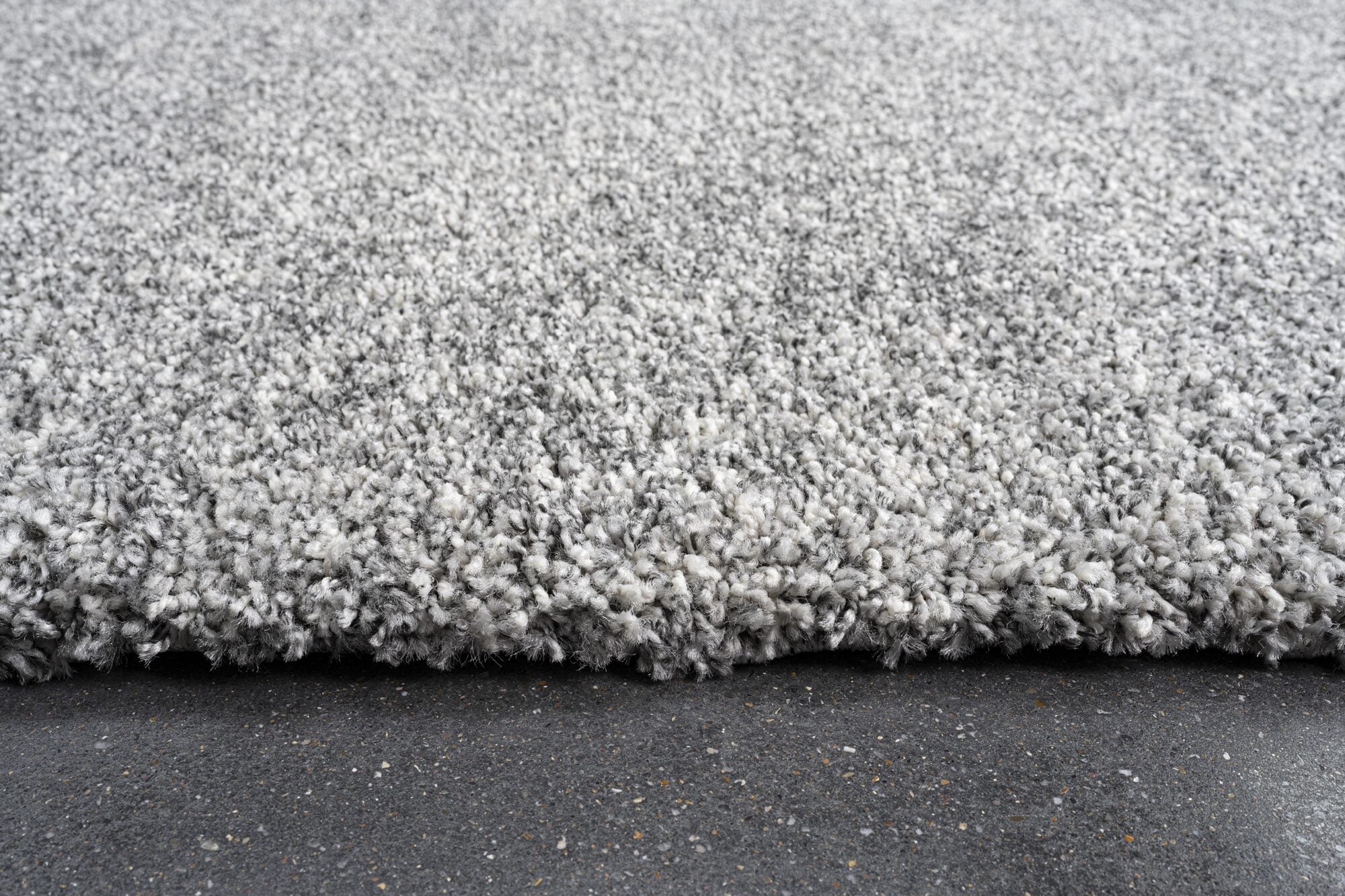 Mehari Mottled Plain Silver Rug