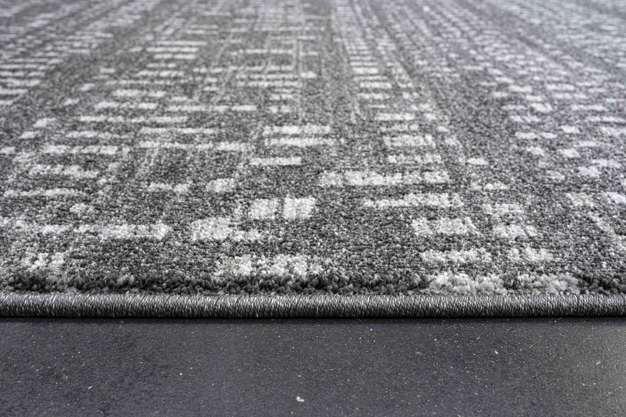 Liberty Static Charcoal Rug