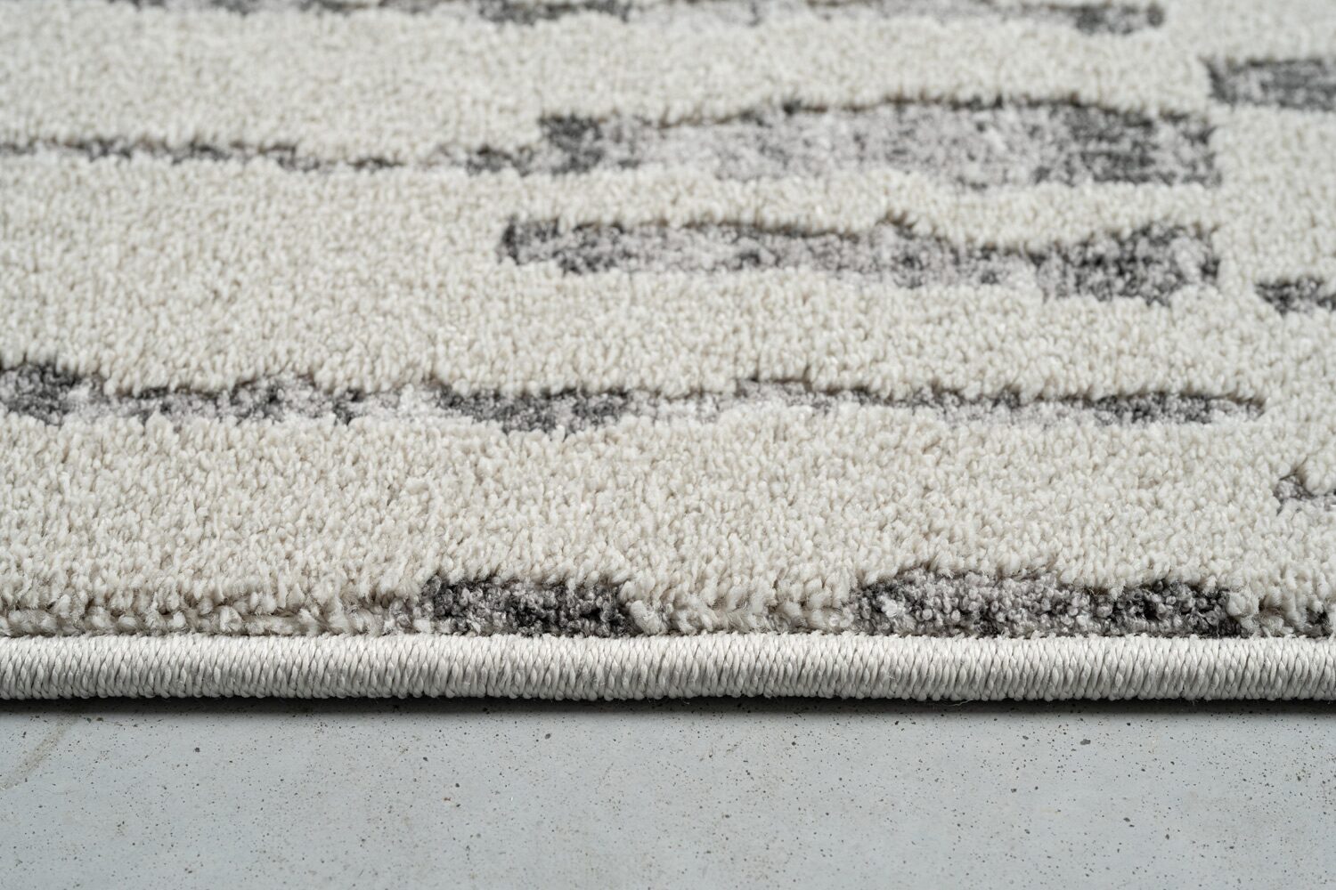 Geo Rain Stripe Ivory Rug
