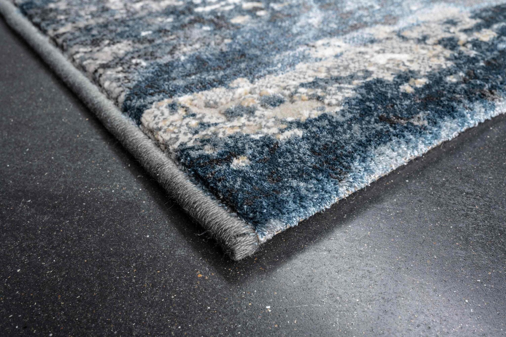 Canyon Horizon Wash Blue Rug