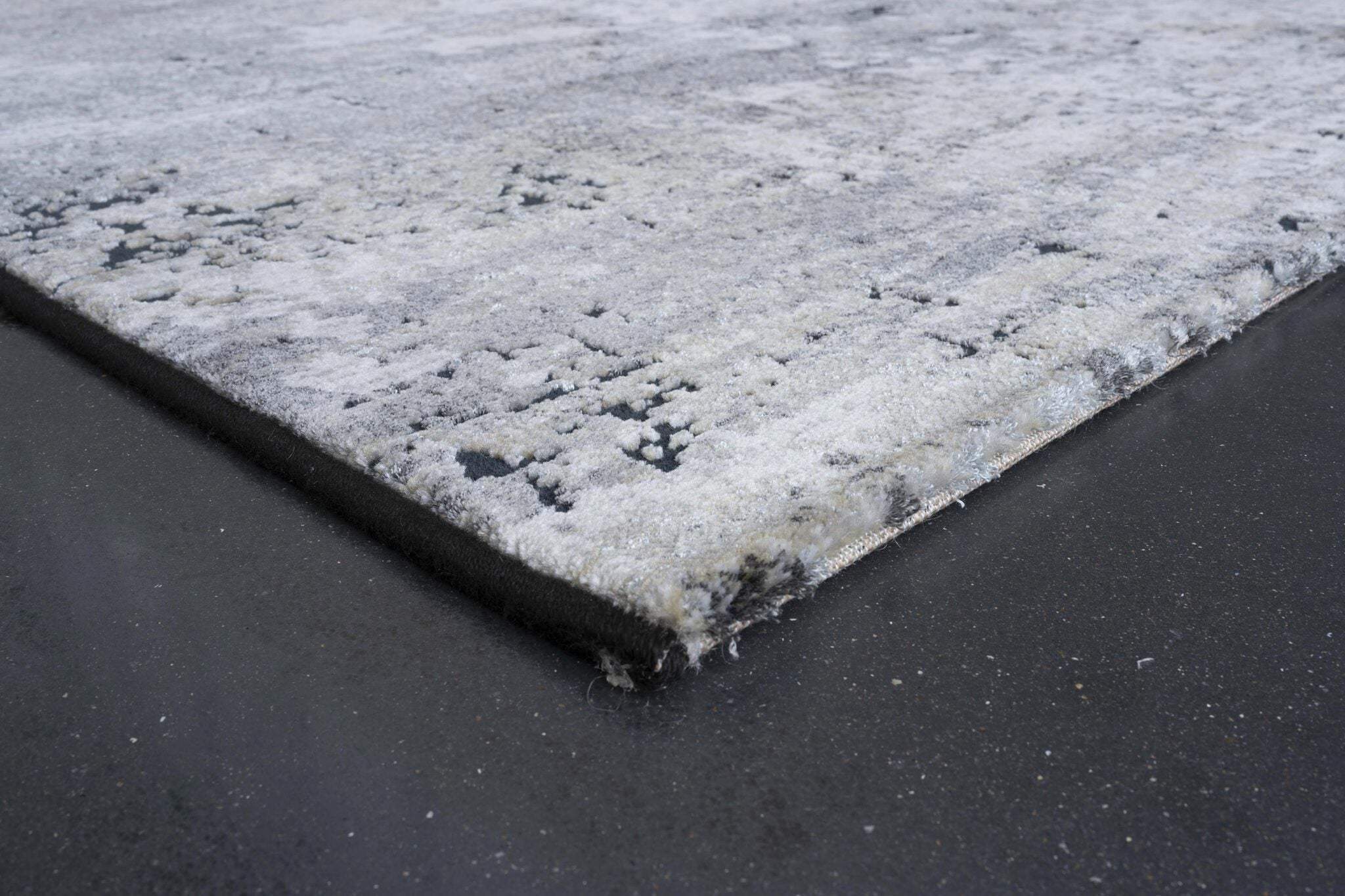 Canyon Mossstone Charcoal Rug