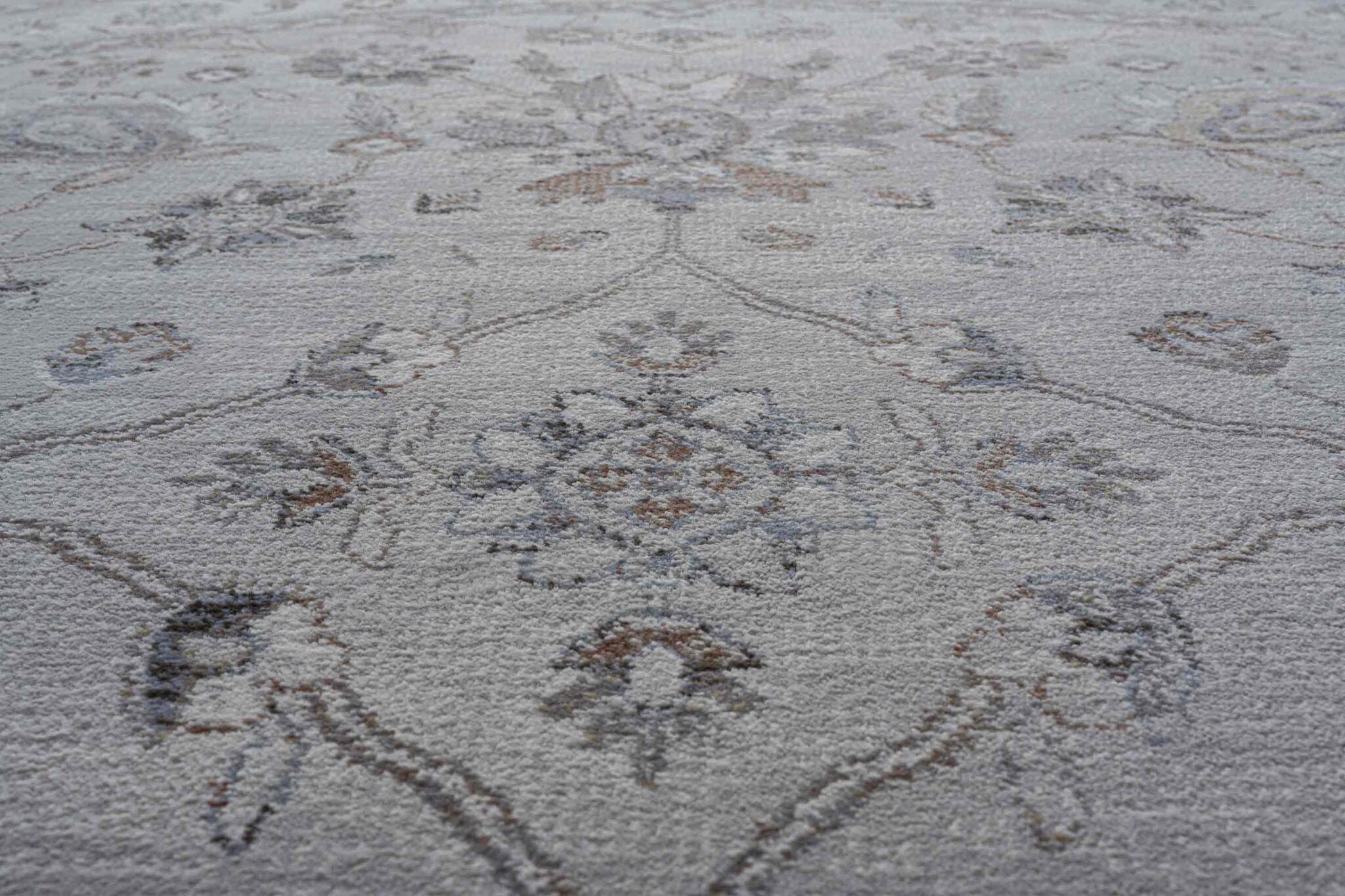 Da Vinci Isfahan Floral Taupe Rug