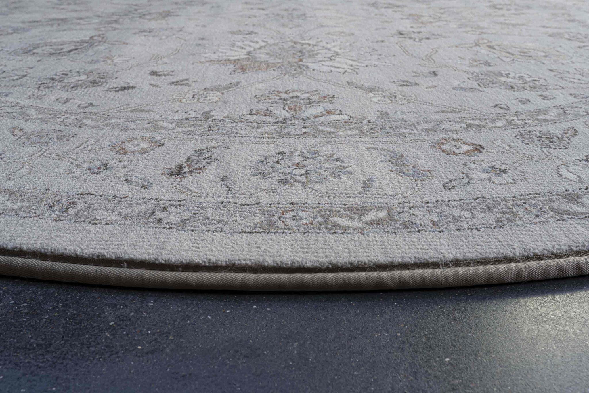 Da Vinci Isfahan Floral Taupe Rug