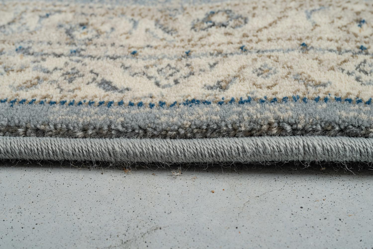Da Vinci Faded Medallion Blue Rug
