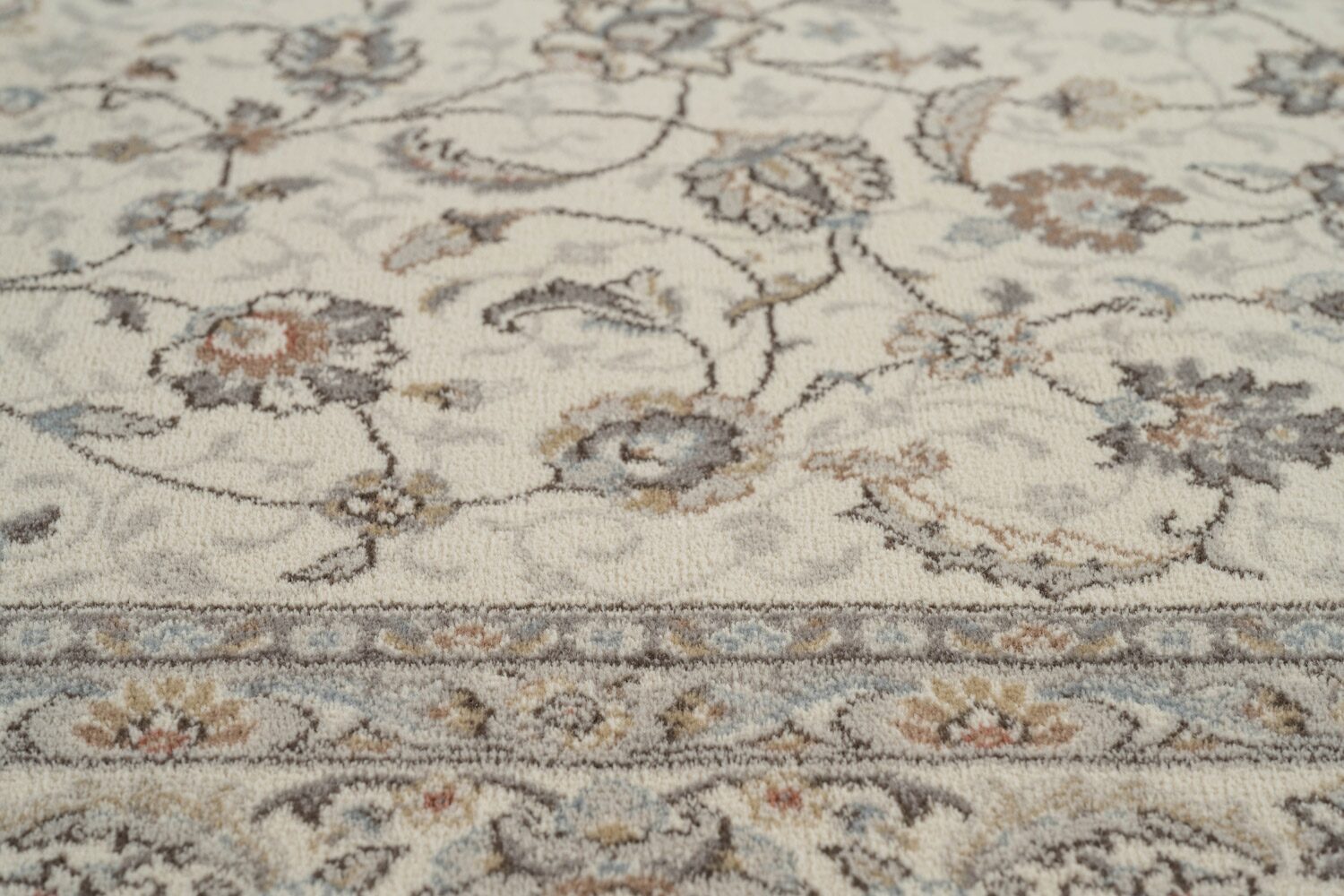 Da Vinci Classic Kashan Beige Rug
