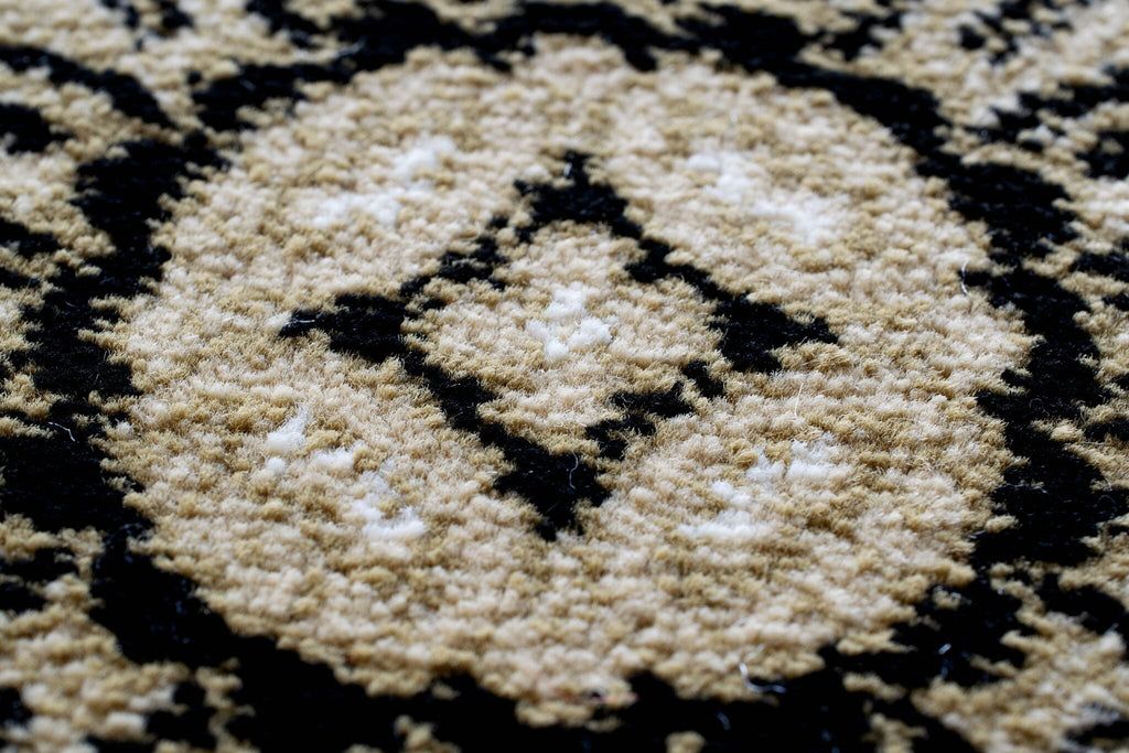Da Vinci Aubusson Rosette Black Rug
