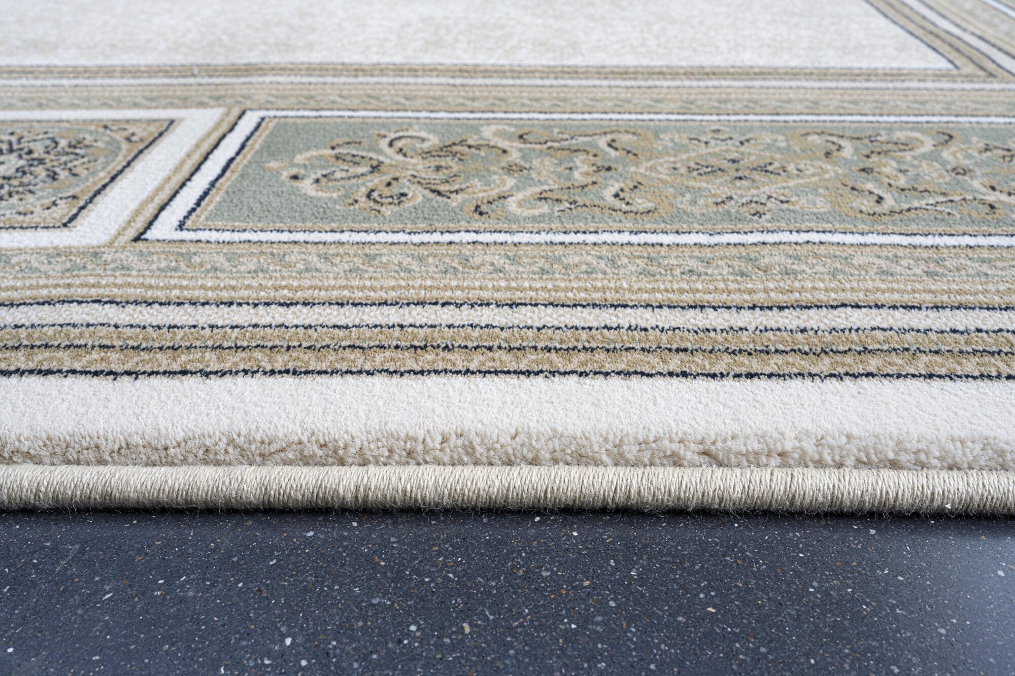 Da Vinci Aubusson Rosette Green Rug