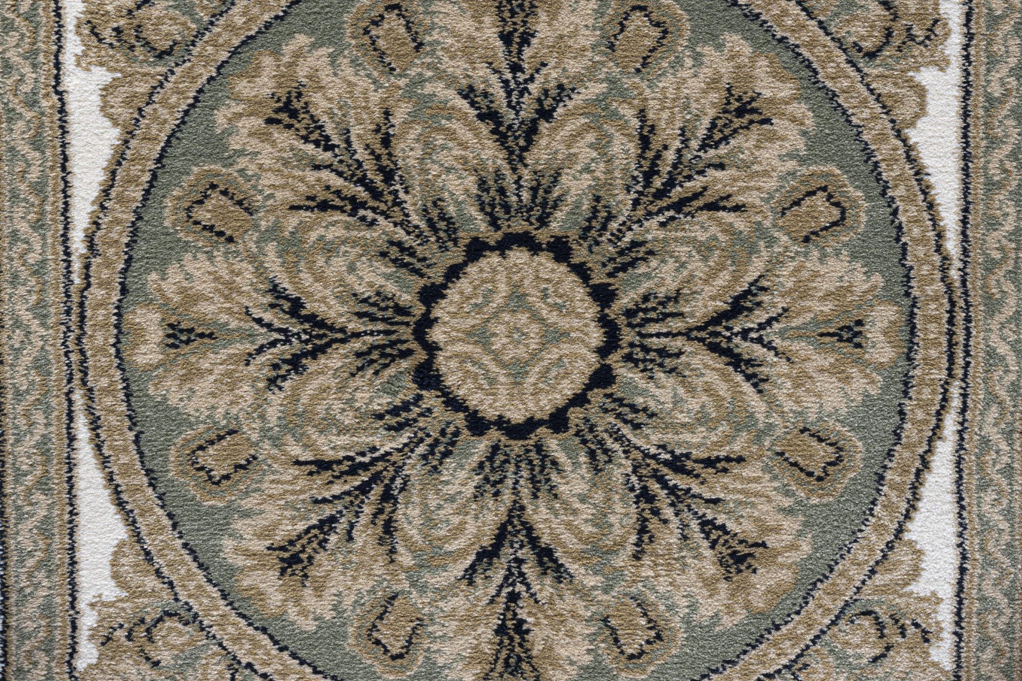 Da Vinci Aubusson Rosette Green Rug