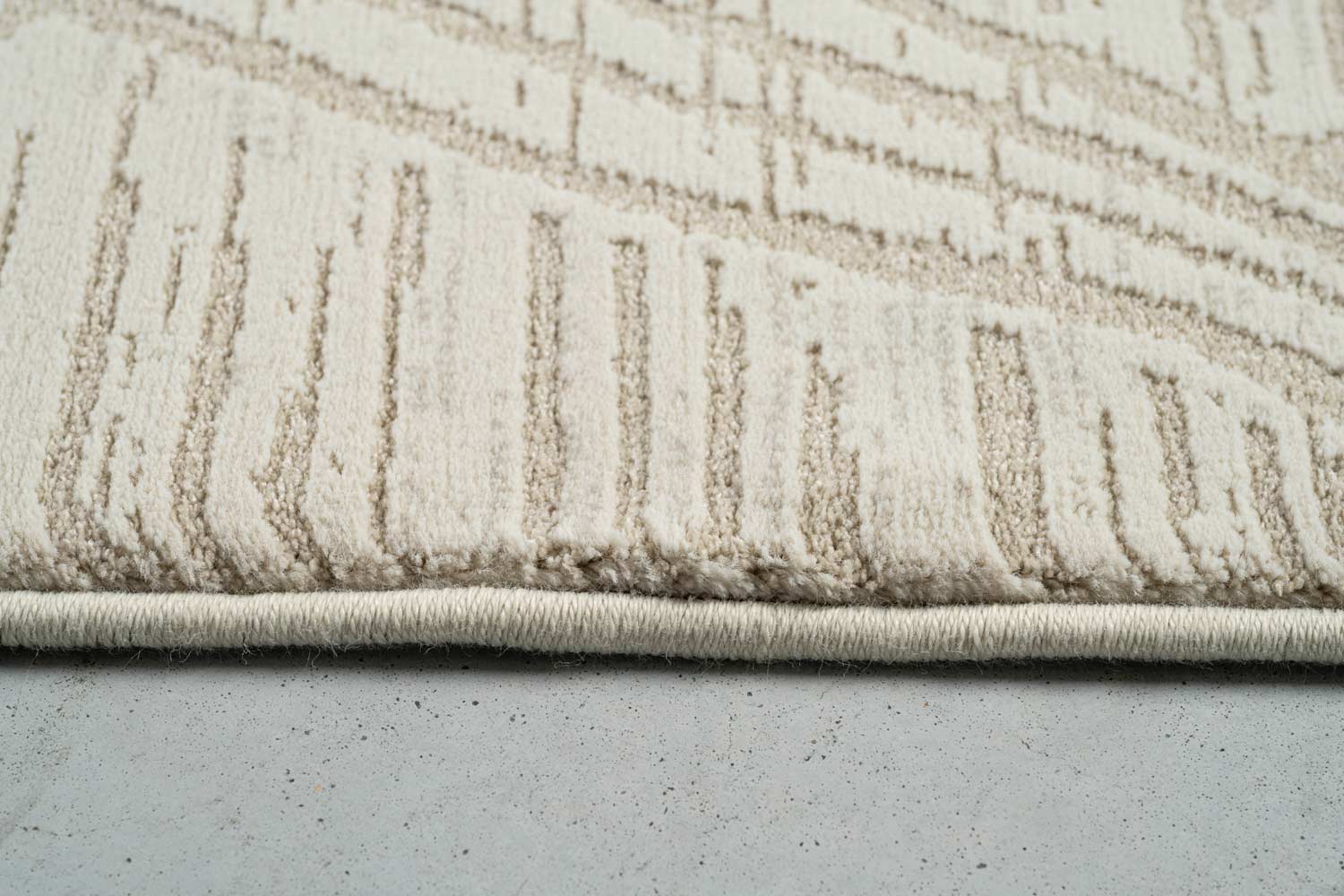 Oslo Diamond Trellis Beige Rug