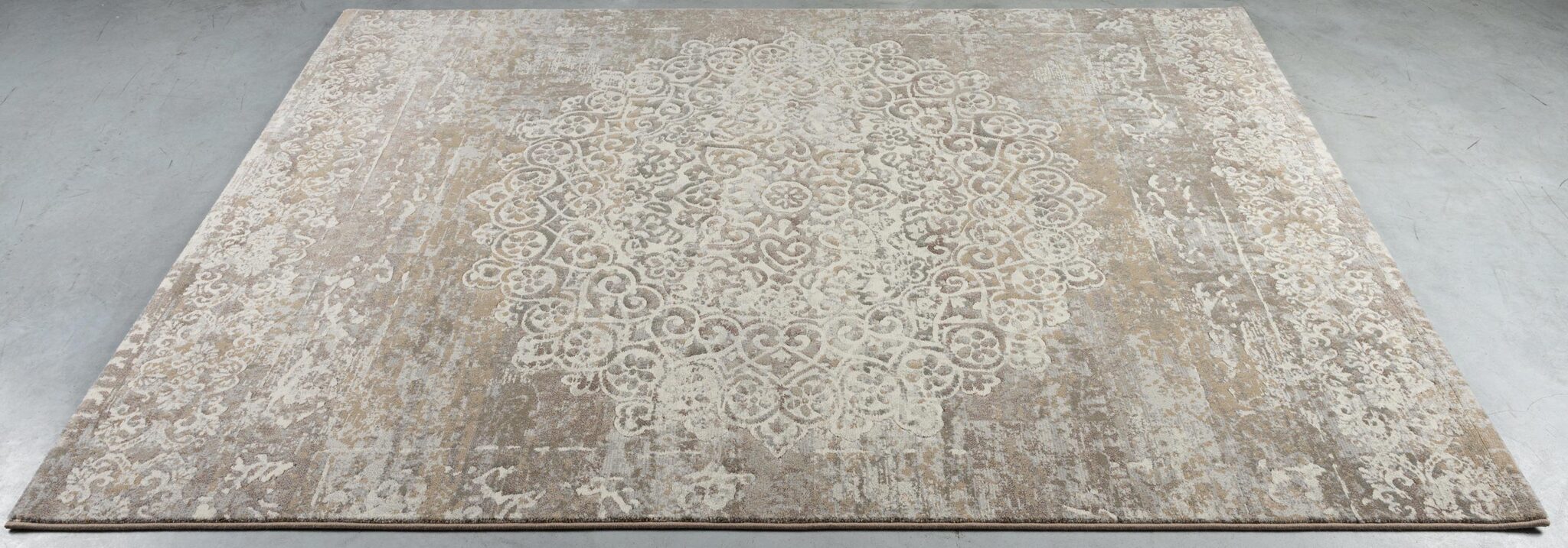 Galleria Faded Medallion Beige Rug