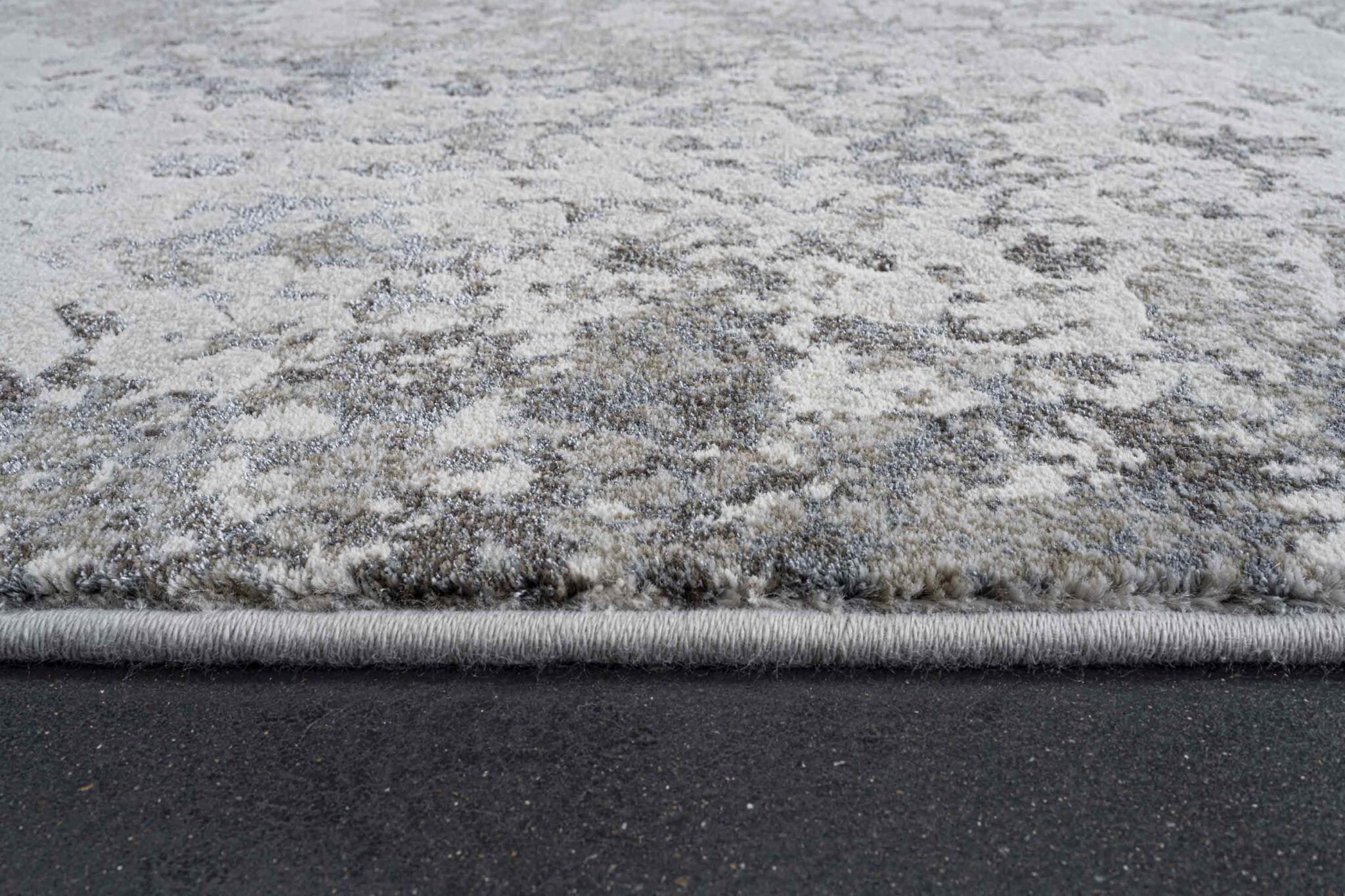 Quartz Weathered Stone Grey Blue Rug