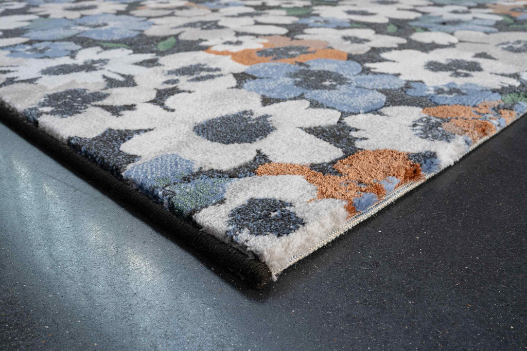 Quartz Ditsy Floral Blue Rug