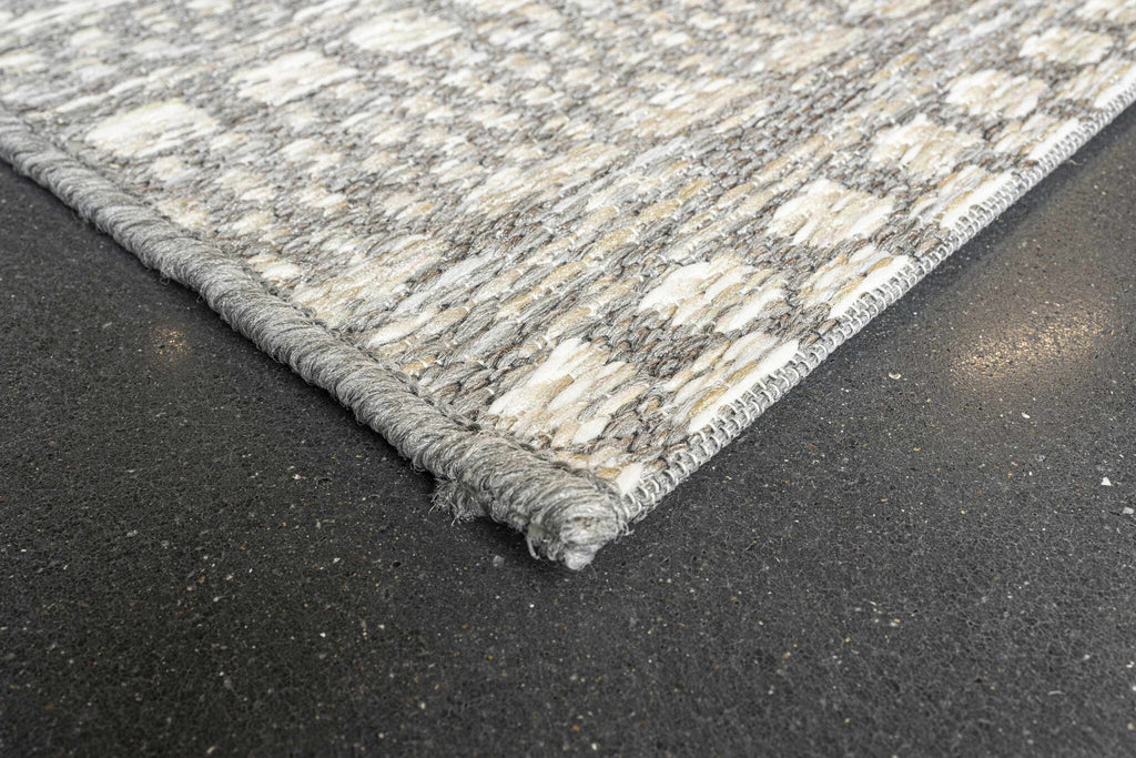 Brighton Aztec Stripe Silver Rug