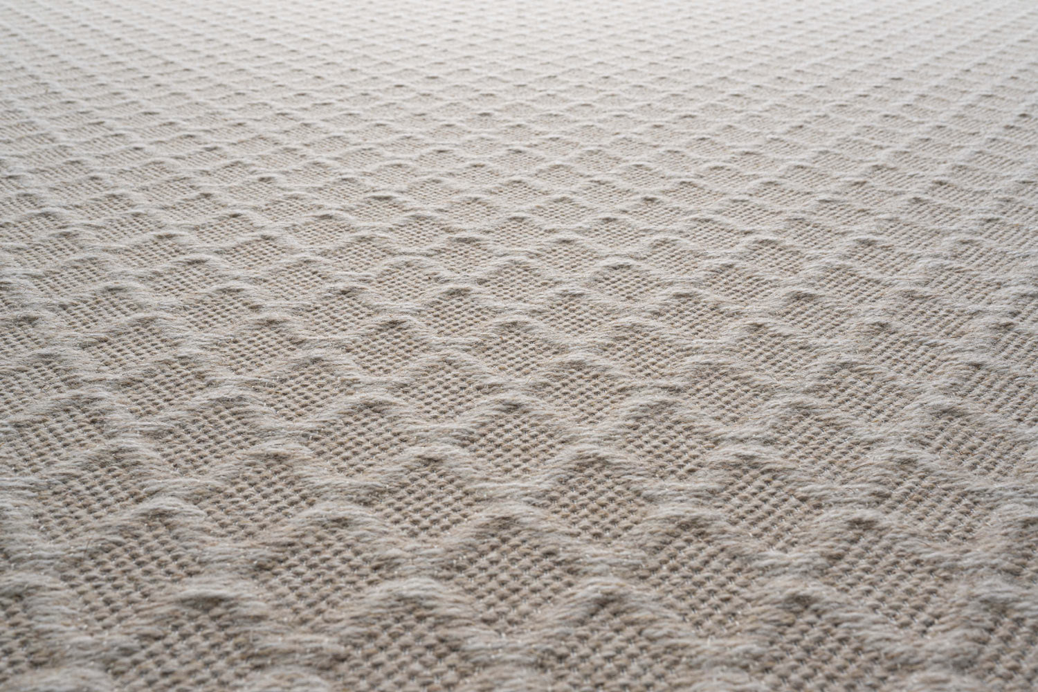 High Line Diamond Lattice Beige Rug
