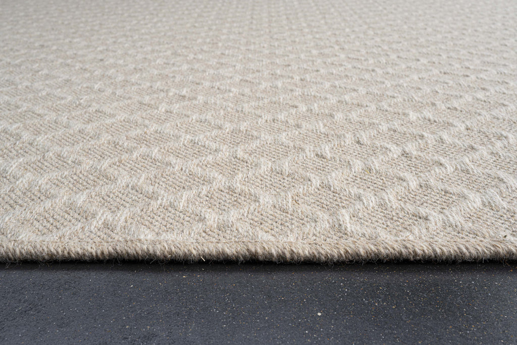 High Line Diamond Lattice Beige Rug