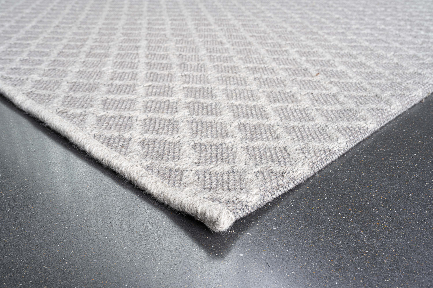 High Line Diamond Lattice Grey Rug