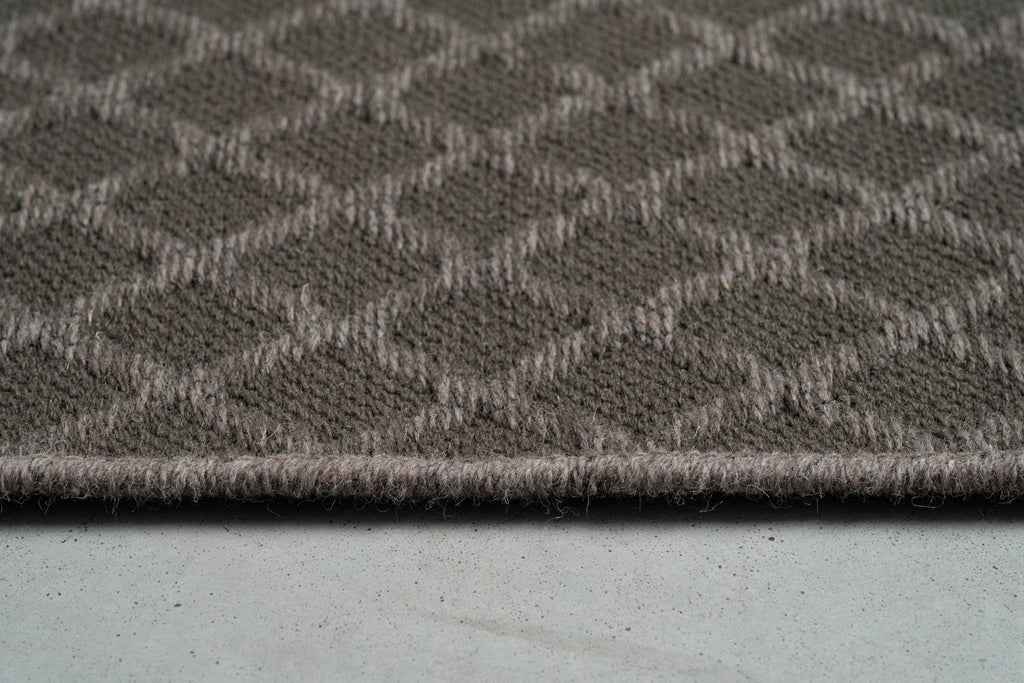 High Line Diamond Lattice Charcoal Rug
