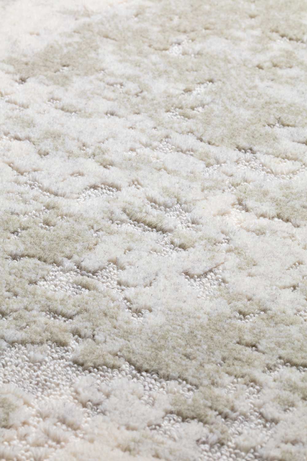 Malmo Distressed Plain Grey Rug