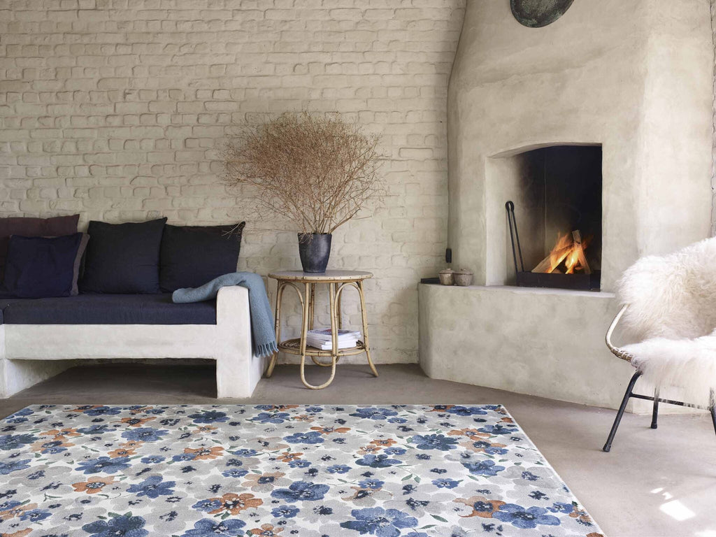 Quartz Ditsy Floral Blue (9262) Rug