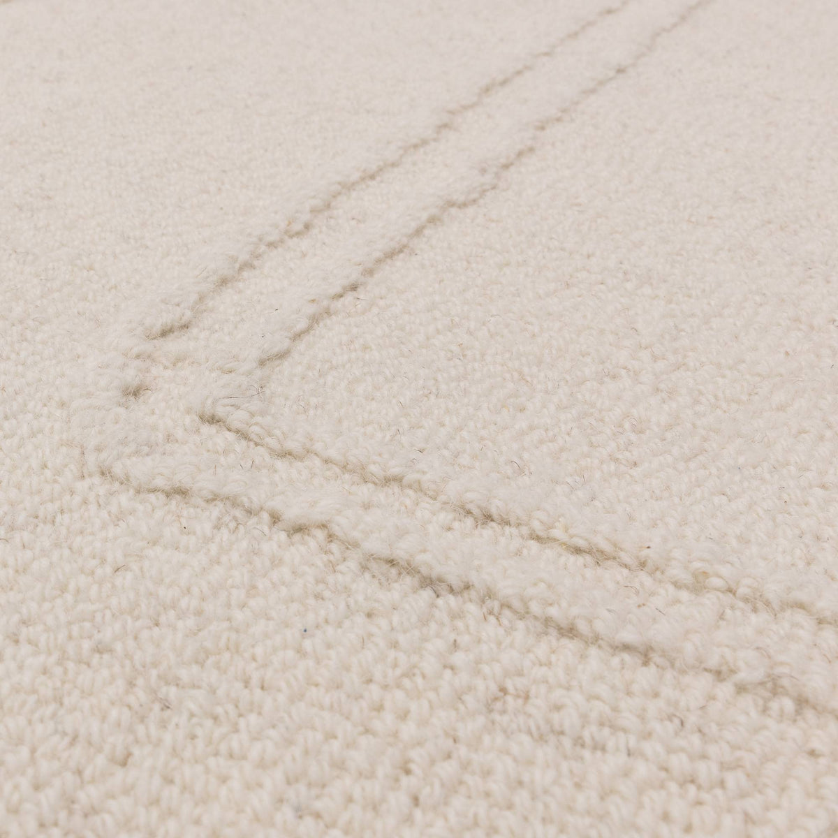 Ada Ivory Rug