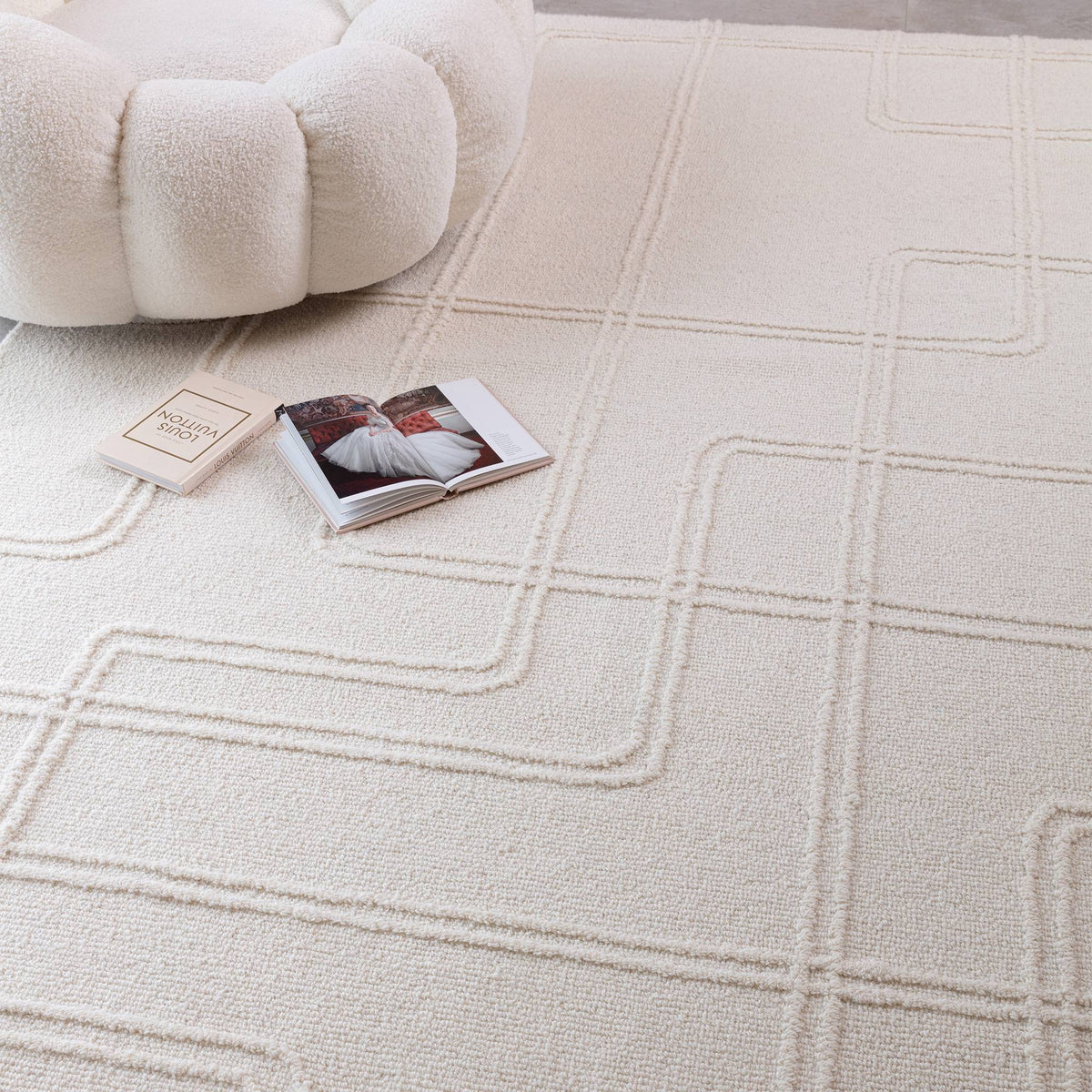 Ada Ivory Rug