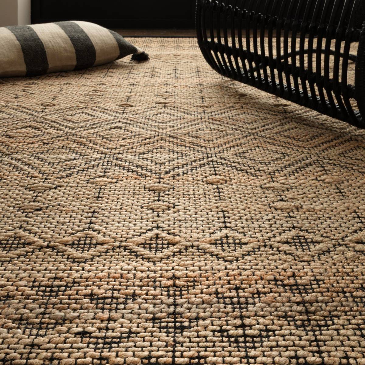 Asher Black Rug