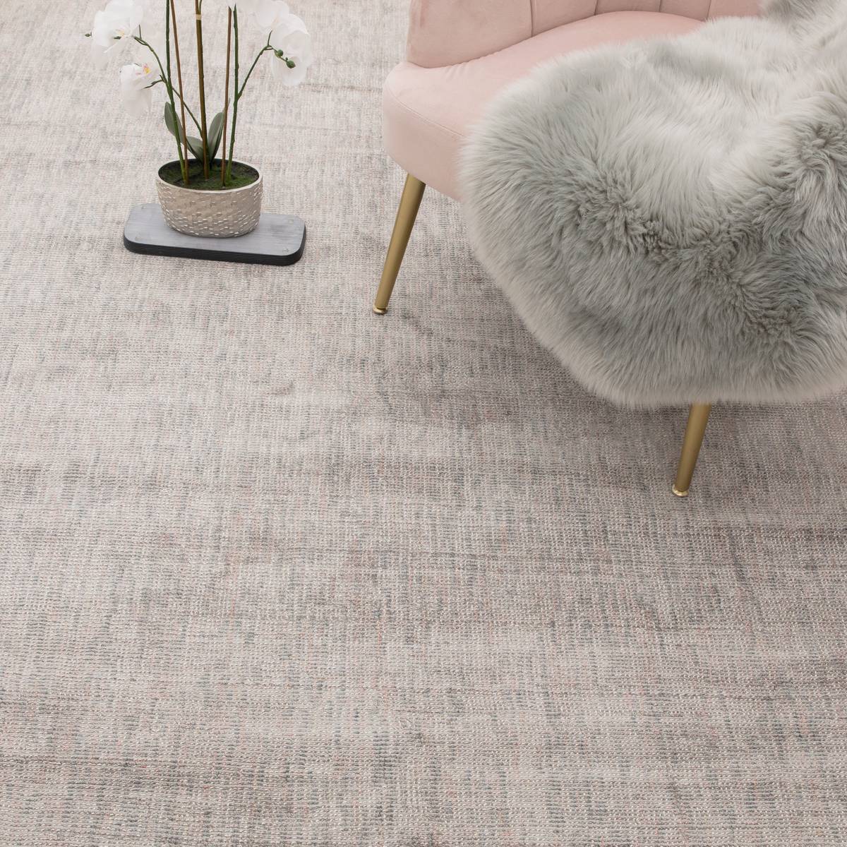 Aston Silver Rug