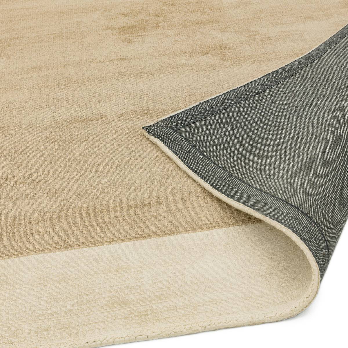 Blade Border Putty Champagne Rug