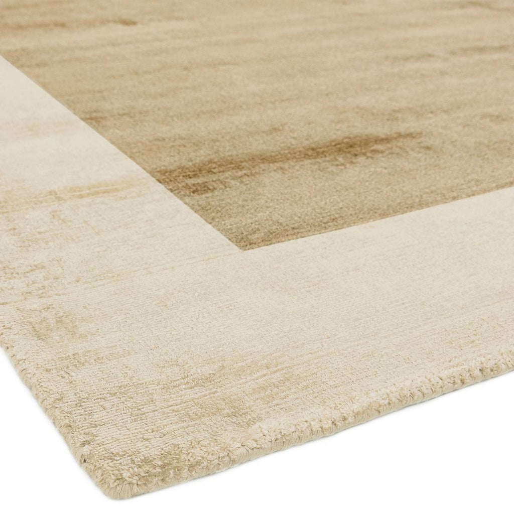 Blade Border Putty Champagne Rug