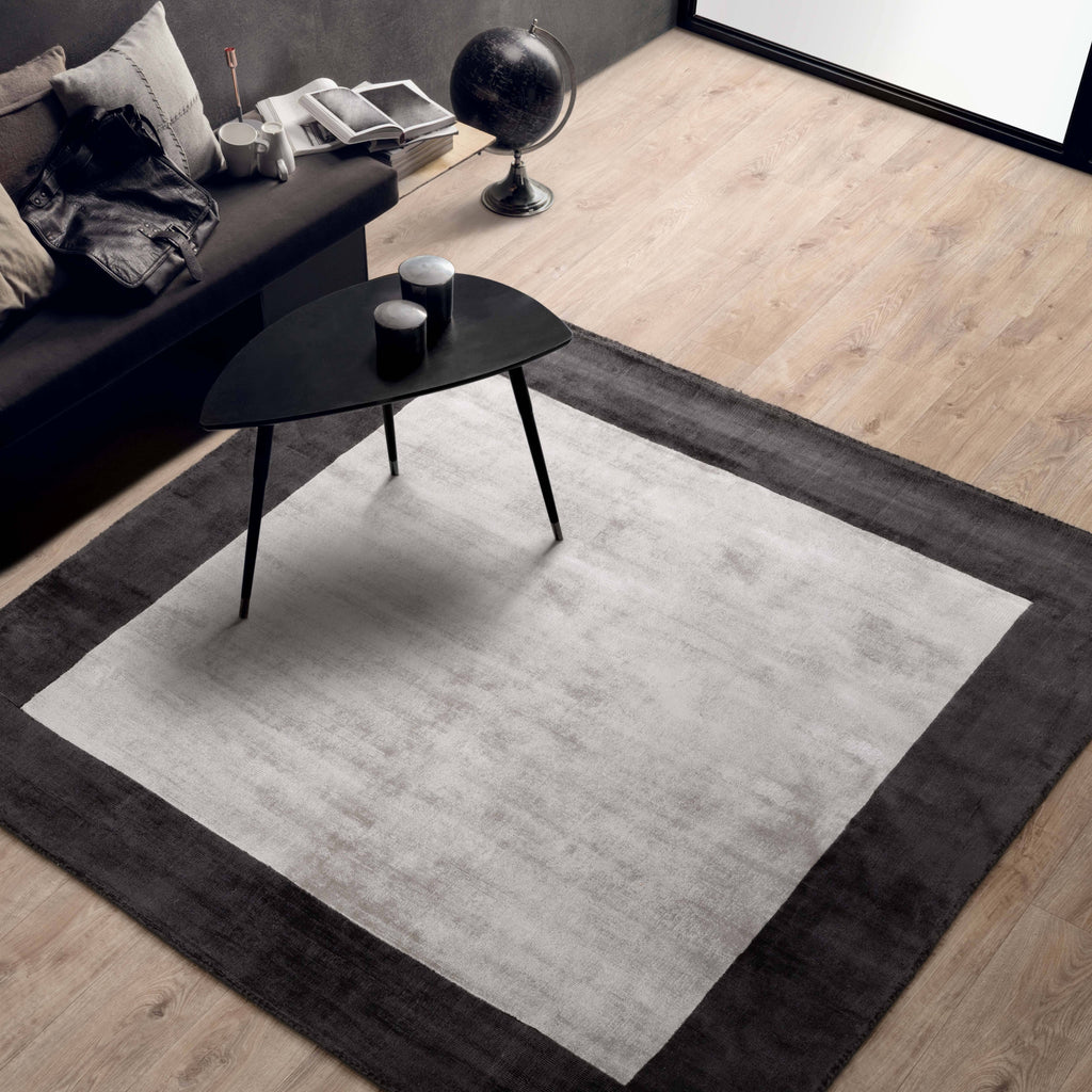 Blade Border Charcoal Silver Rug