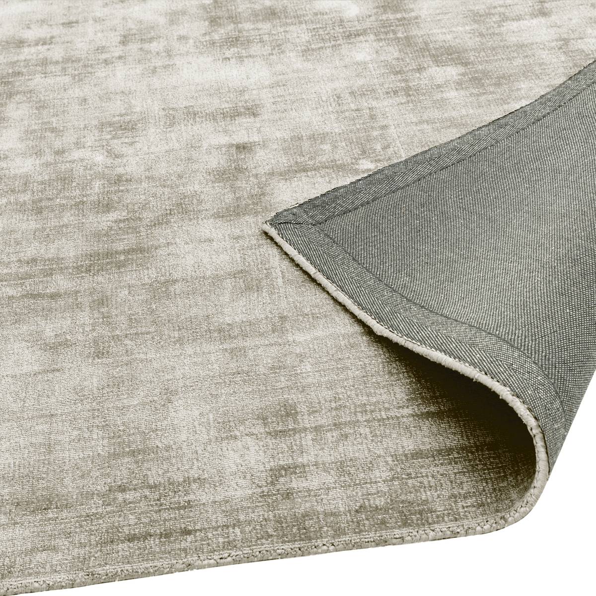 Blade Smoke Rug