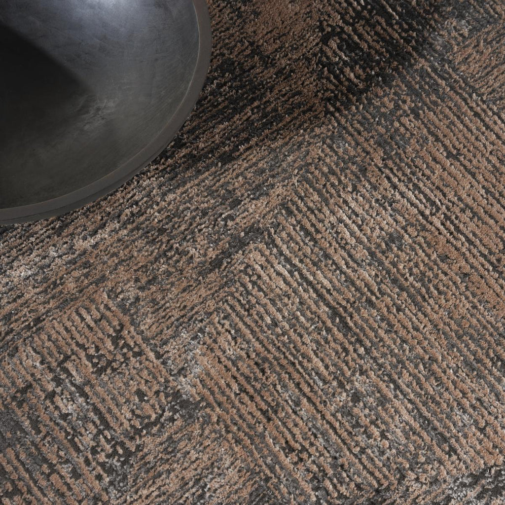 Calvin Klein Irradiant Patina Black Ivory Rug