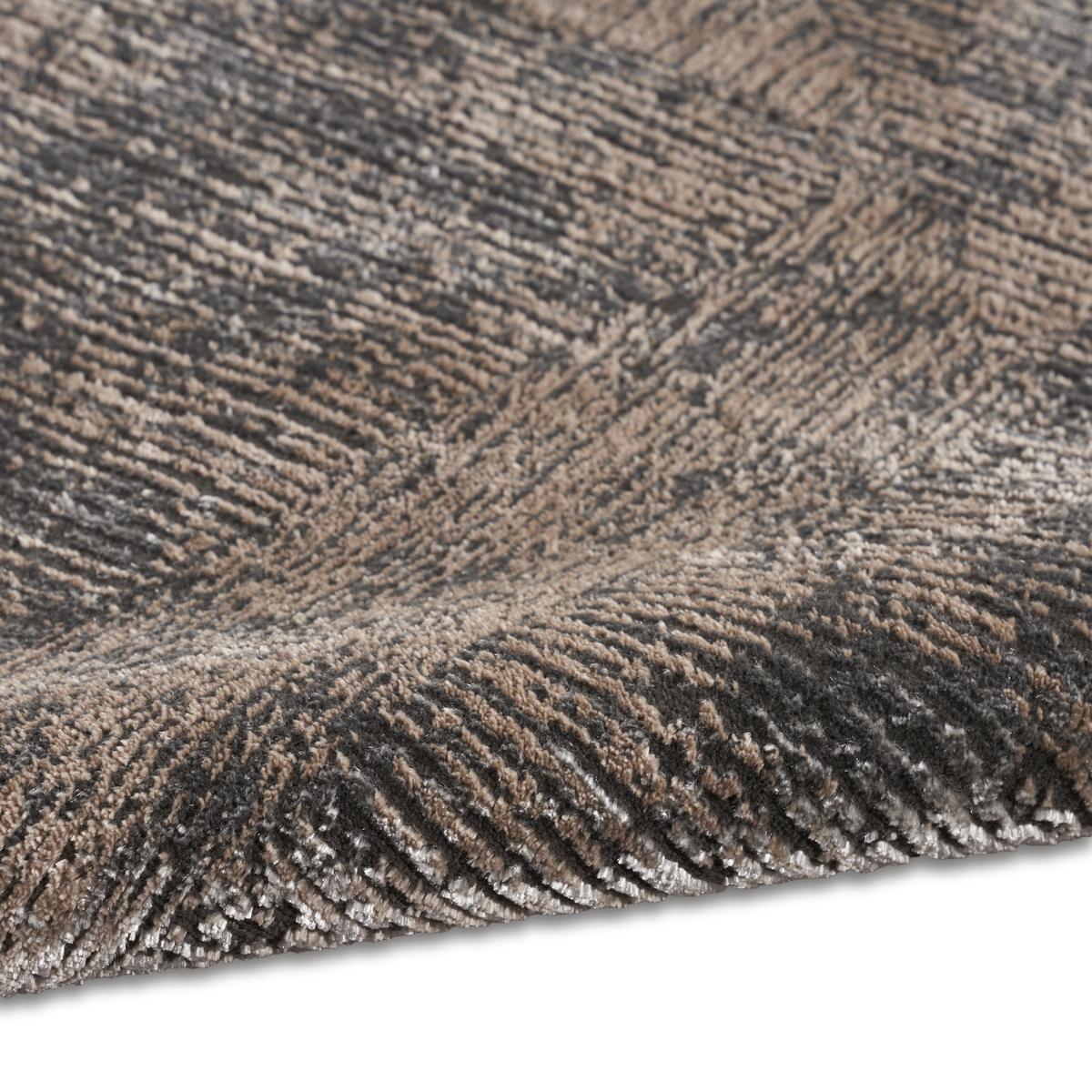 Calvin Klein Irradiant Patina Black Ivory Rug