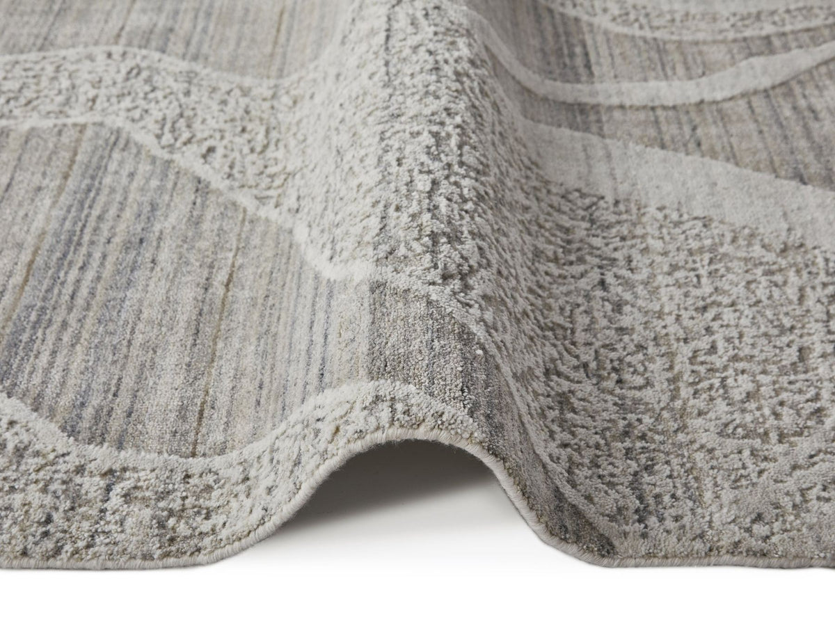 Dune Viscose Wave White Light Blue Rug
