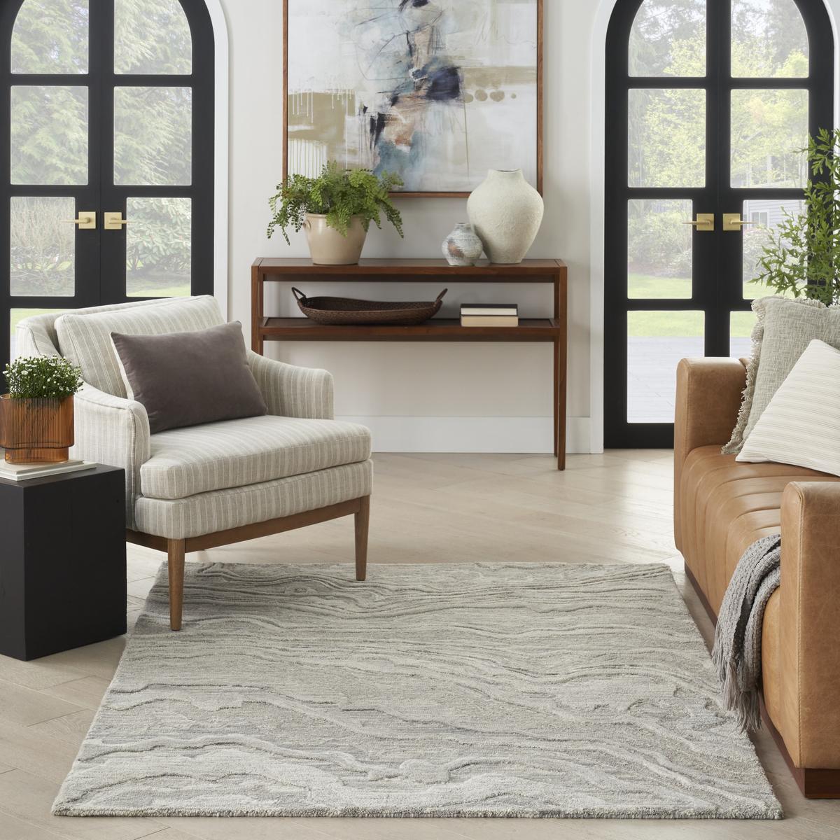 Graceful Grey Rug