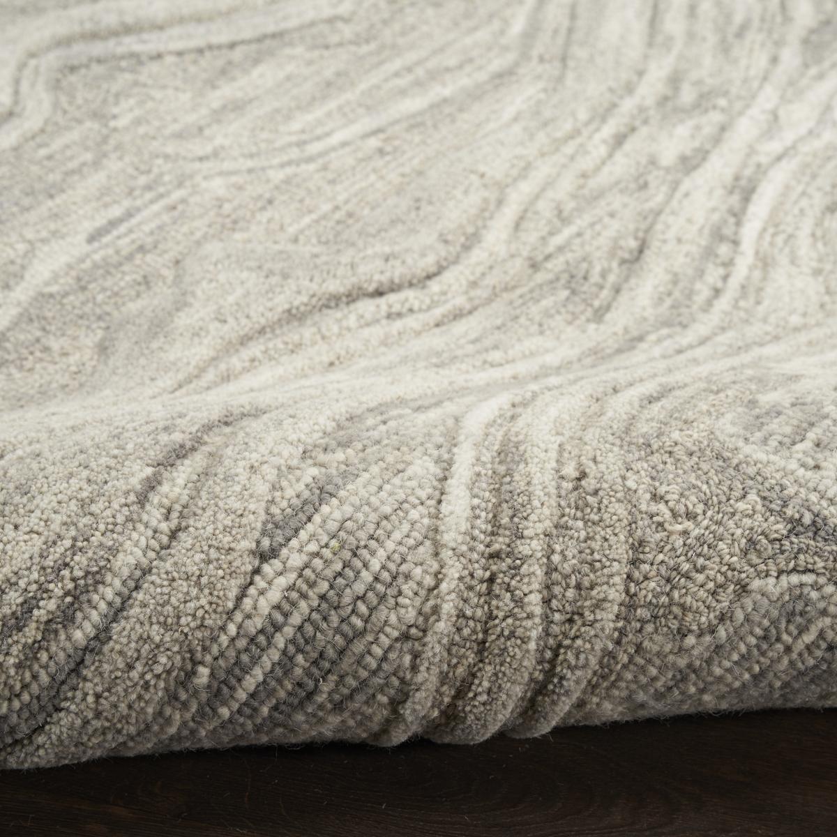 Graceful Grey Rug
