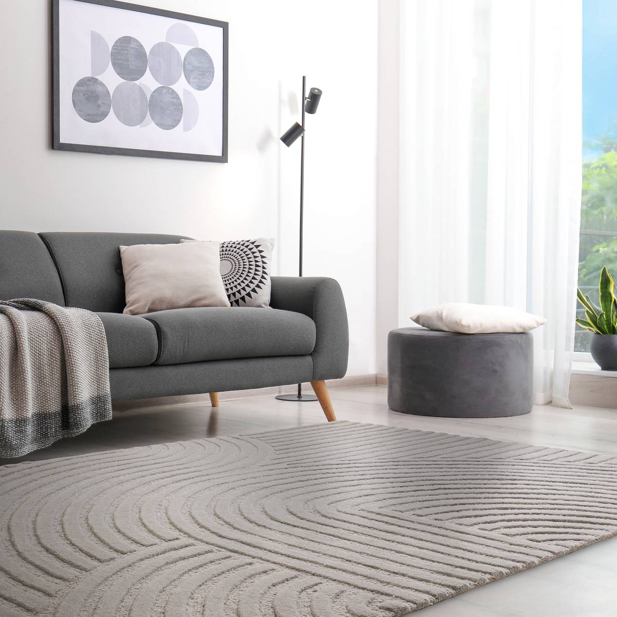 Hague Silver Rug