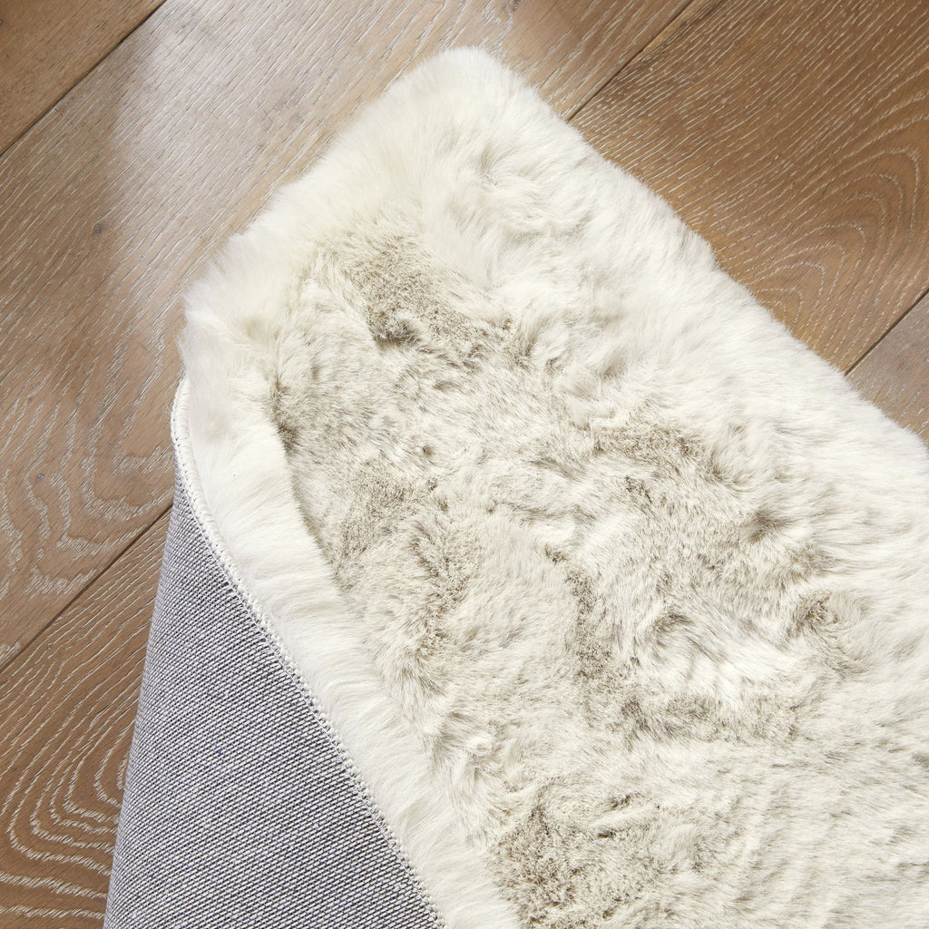 Heavenly Dove Faux Fur Rug