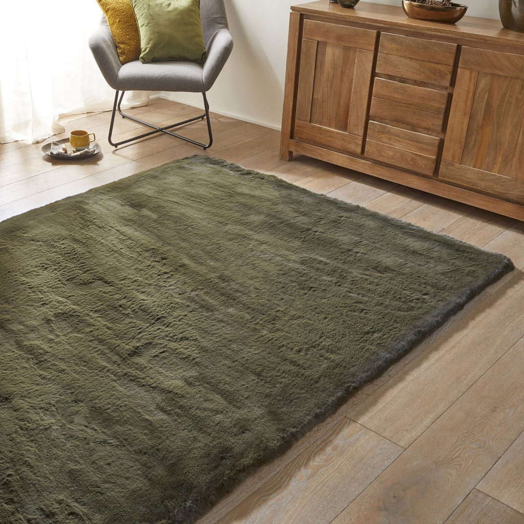 Heavenly Emerald Faux Fur Rug