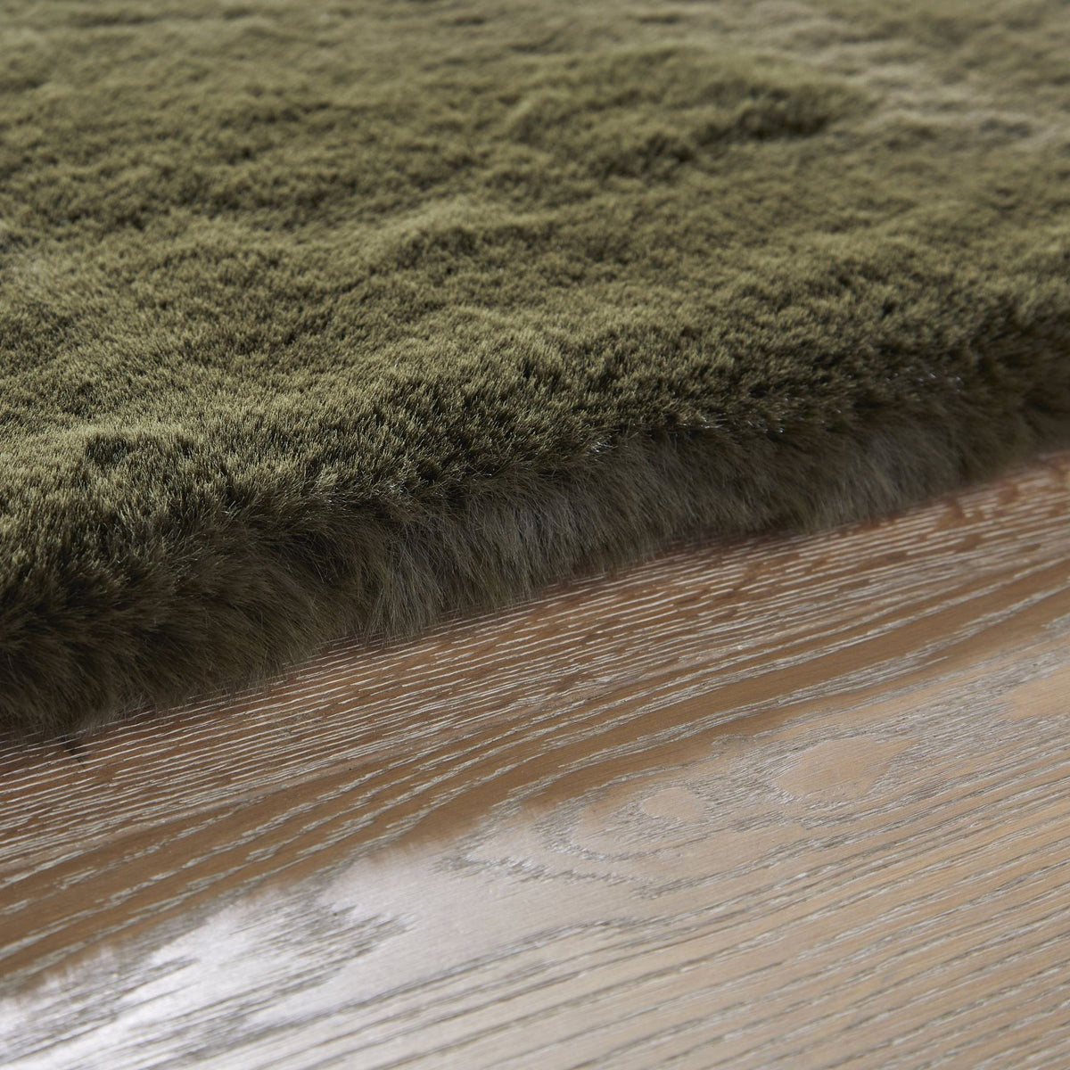 Heavenly Emerald Faux Fur Rug