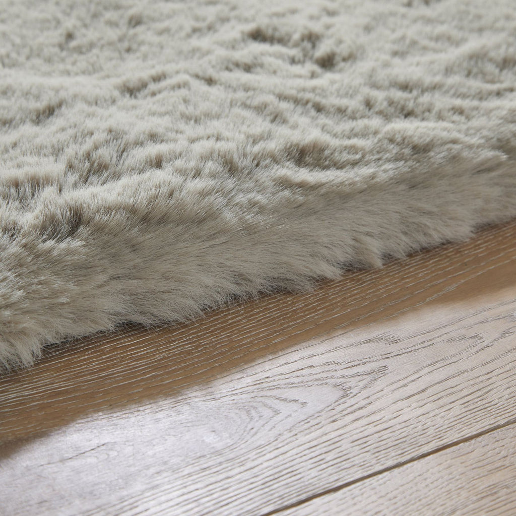 Heavenly Mink Faux Fur Rug