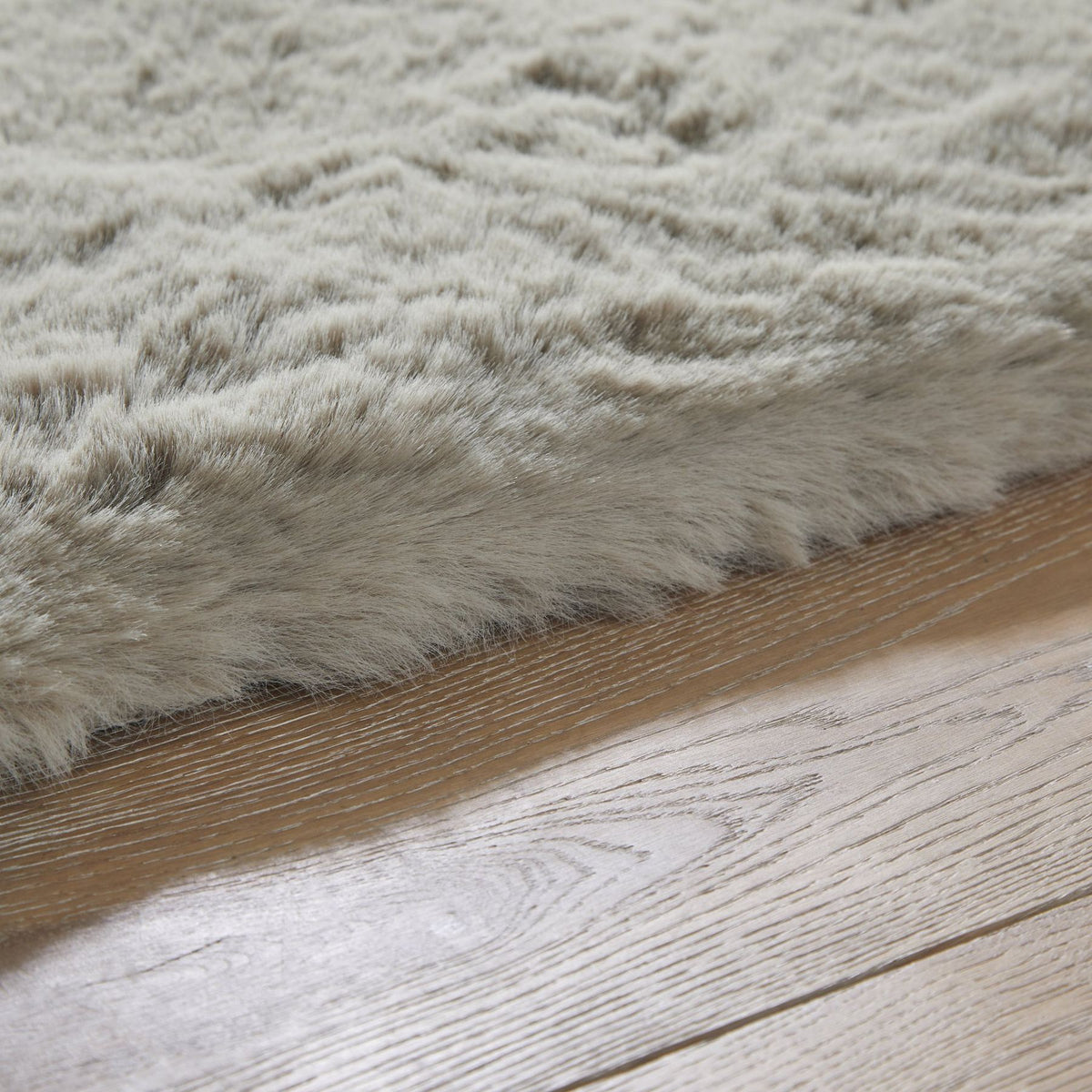 Heavenly Mink Faux Fur Rug