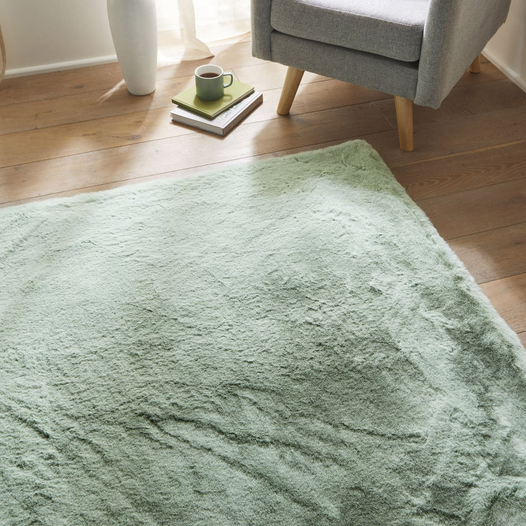 Heavenly Sage Faux Fur Rug