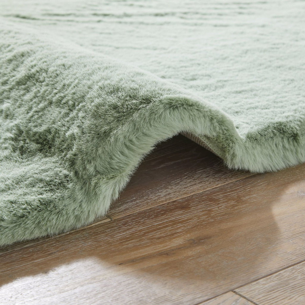 Heavenly Sage Faux Fur Rug