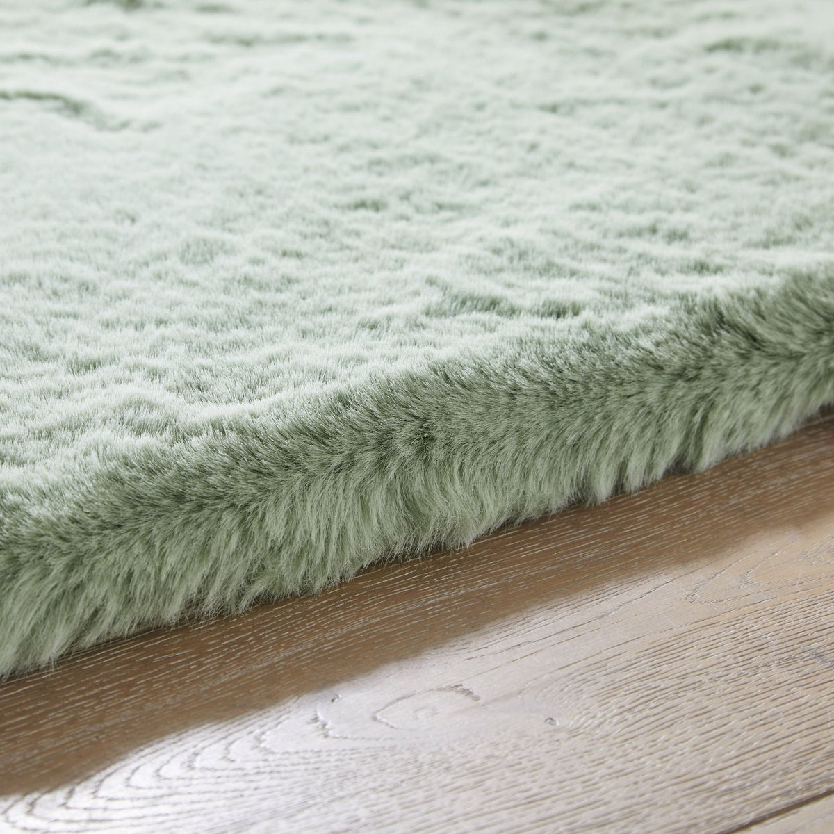 Heavenly Sage Faux Fur Rug