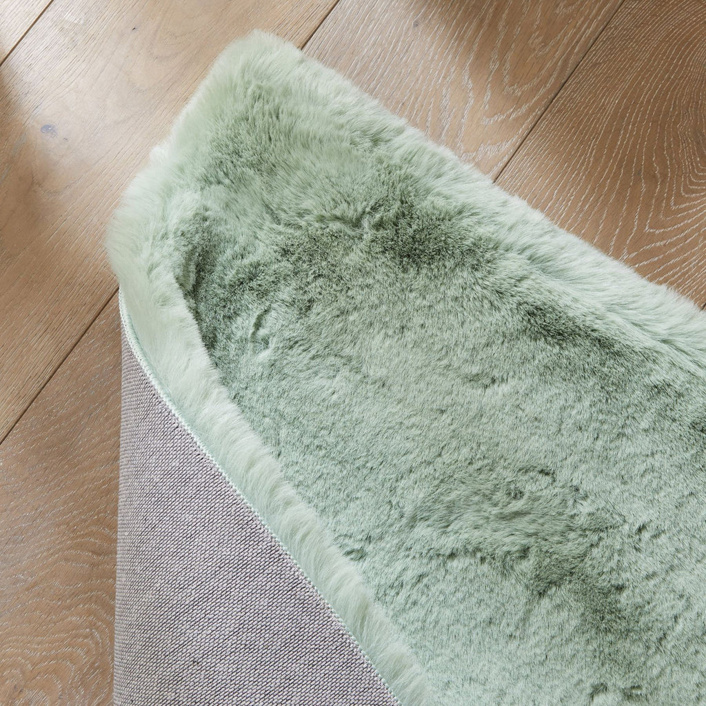 Heavenly Sage Faux Fur Rug