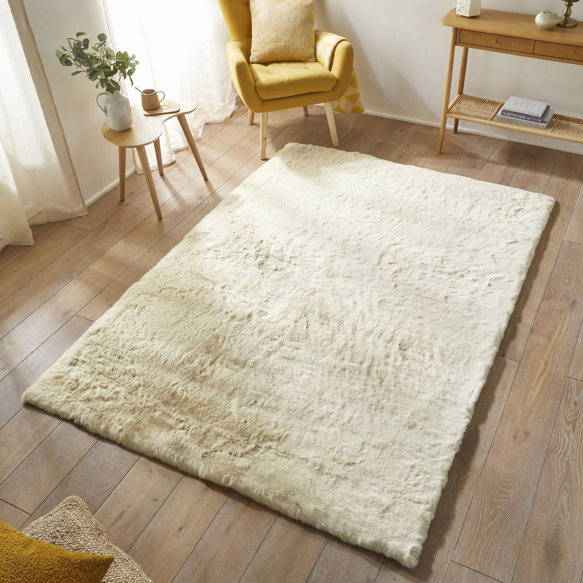 Heavenly Shell Faux Fur Rug