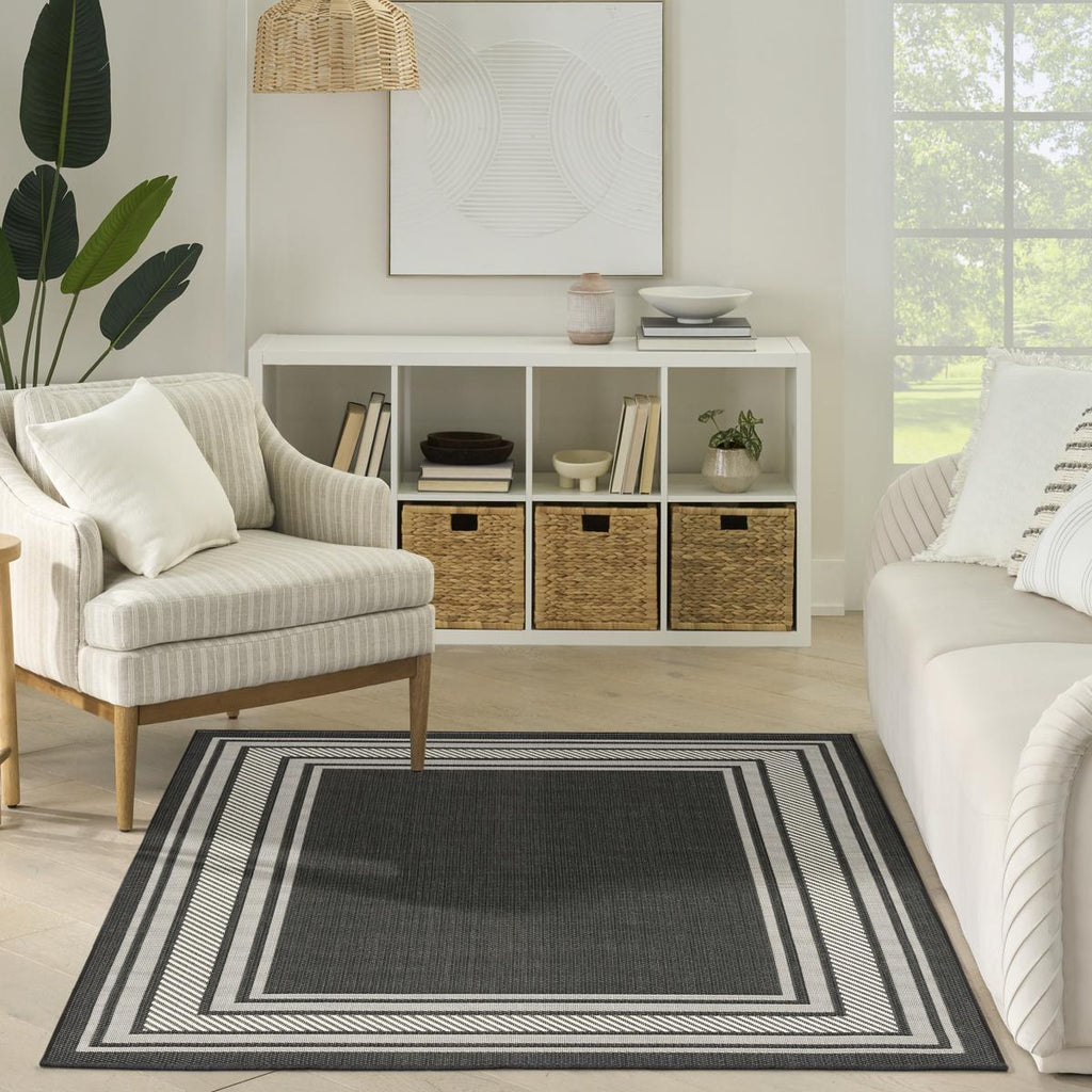 Horizon Border Black Rug